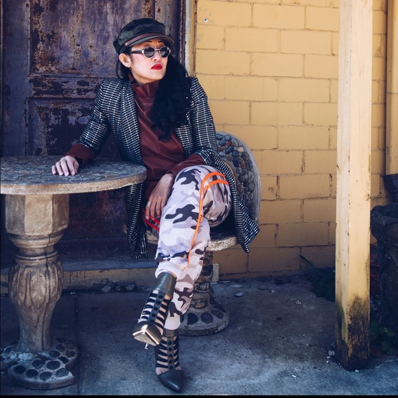 Brown & Orange Camo Tuxedo Stripe Jogger Pants - Picture 2 of 5